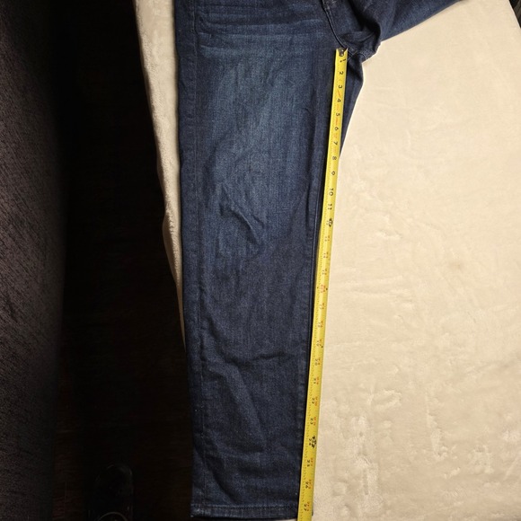 Loft The Curvy Skinny Dark Blue Jeans, Button Fly, Stretchy Size 31 / 12 - Picture 4 of 10